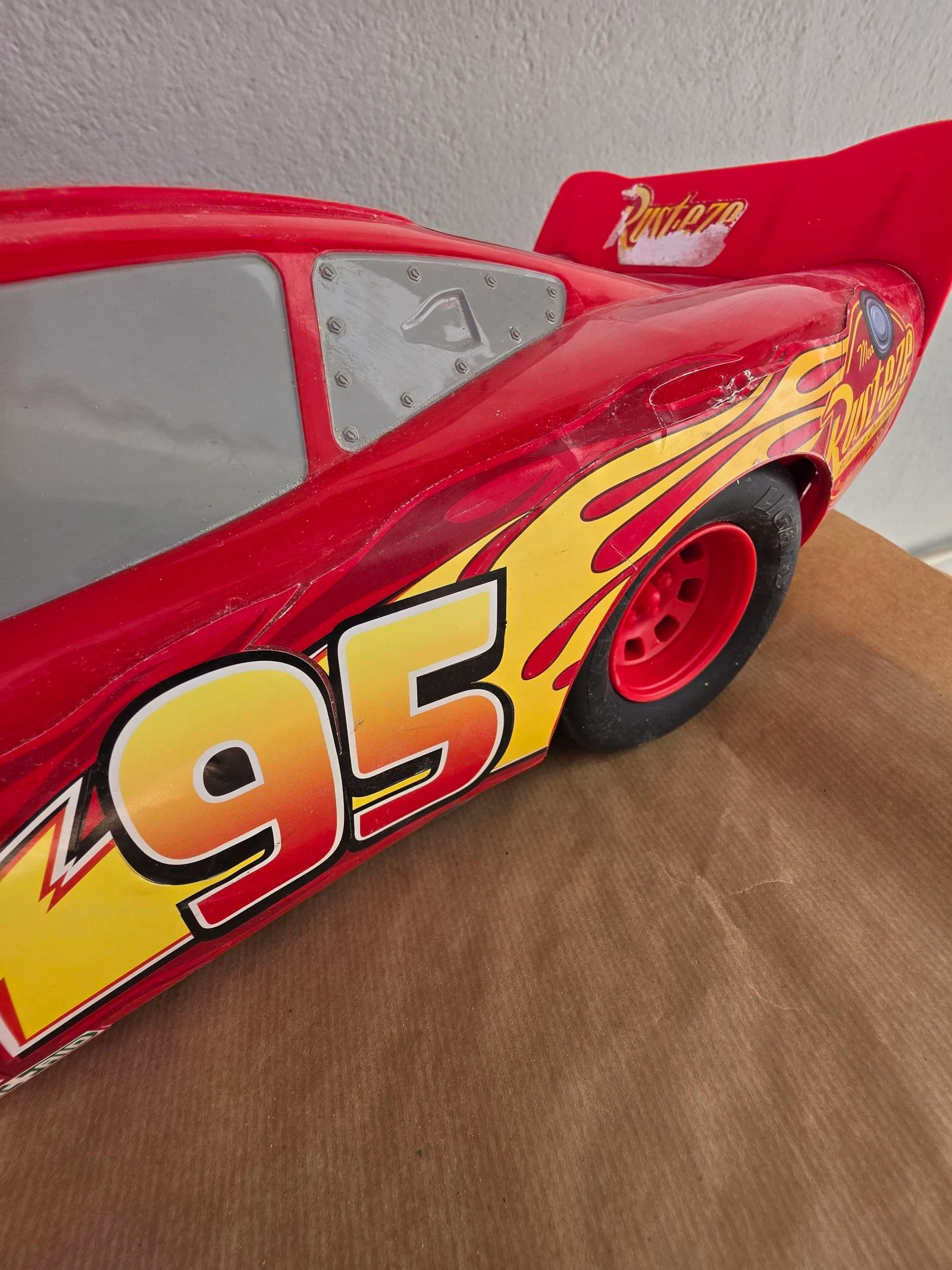 Coche Cars Mega  Rayo McQueen de 50 cm – photo 6